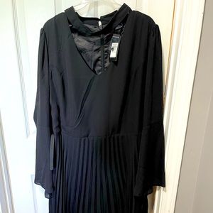 NWT black city chic dress size L/20 never worn